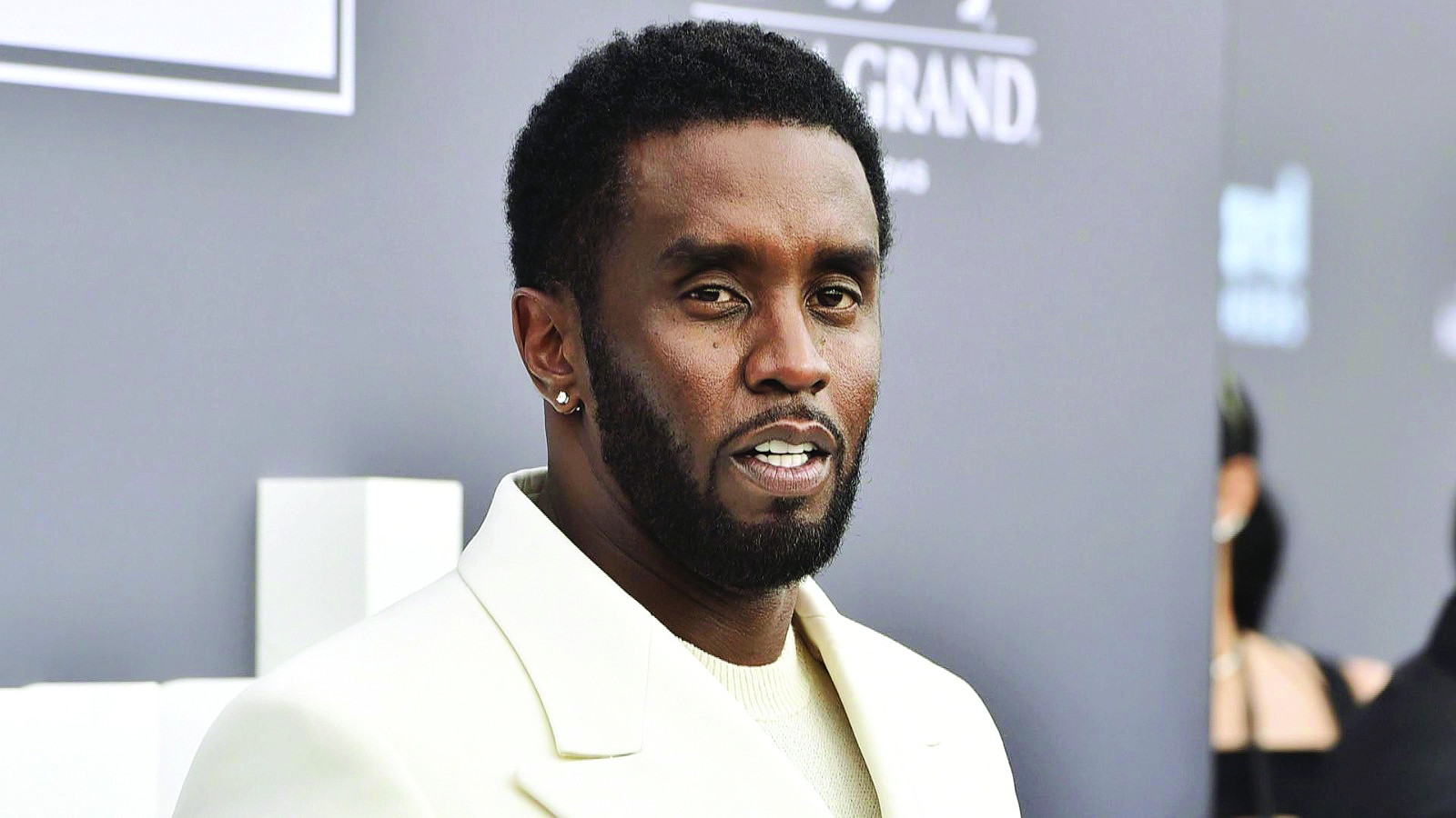 肖恩·“Diddy"库姆斯否认新的指控